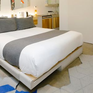 Standard Suite